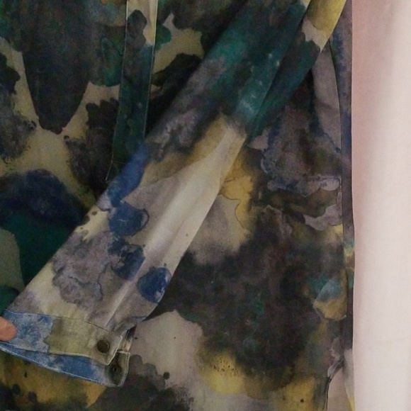 Top - Picture 5 of 5